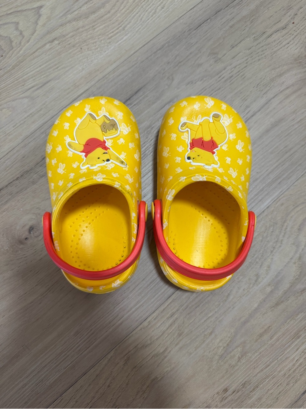 Winnie the Pooh toddler slip-ons